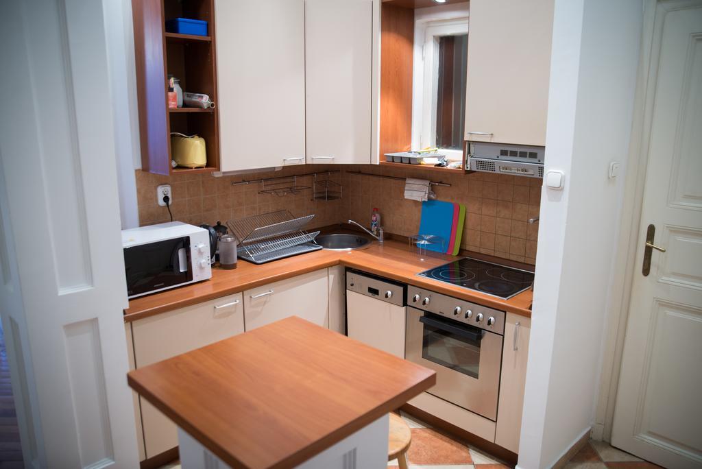Jokai Ter Apartment Budapest Exterior photo